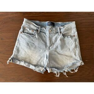 Gap Light Wash 5” Cutoff Jean Shorts size 28